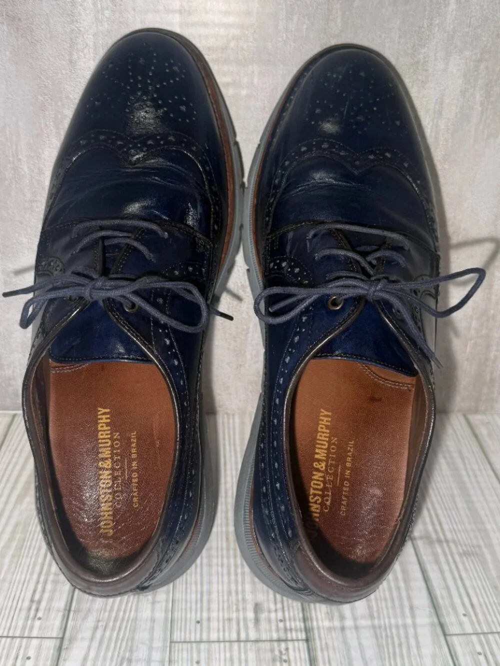 Johnston & Murphy Collection step out
